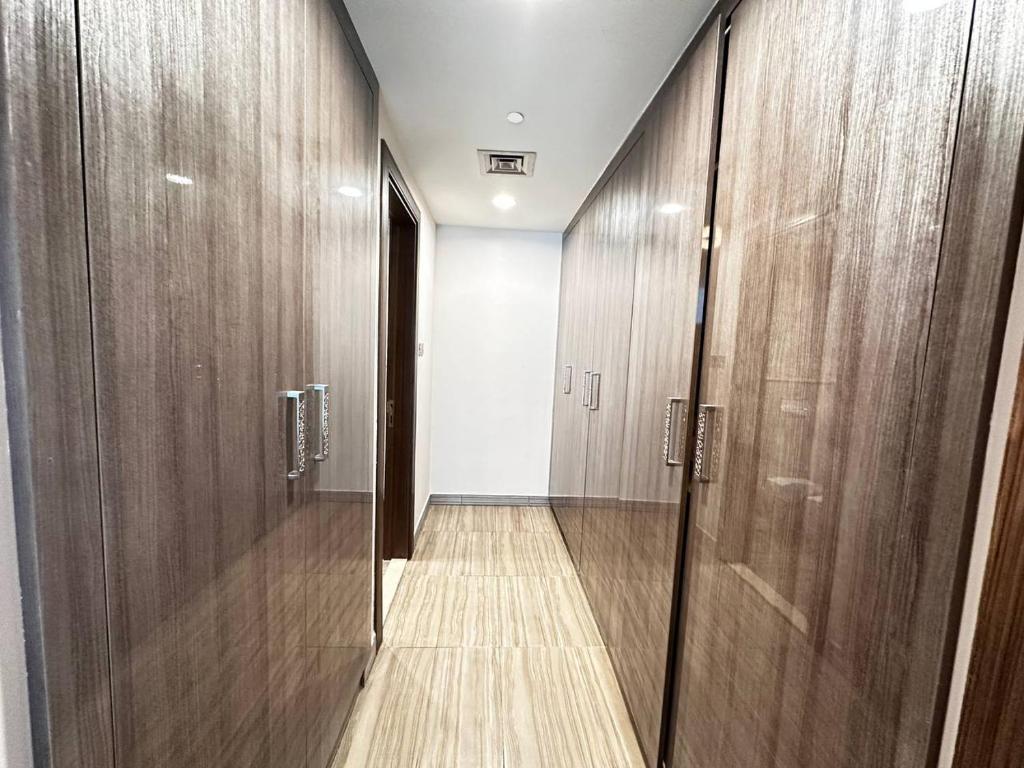 Brand New 1 Bedroom in Luxury MBL Residence in JLT
