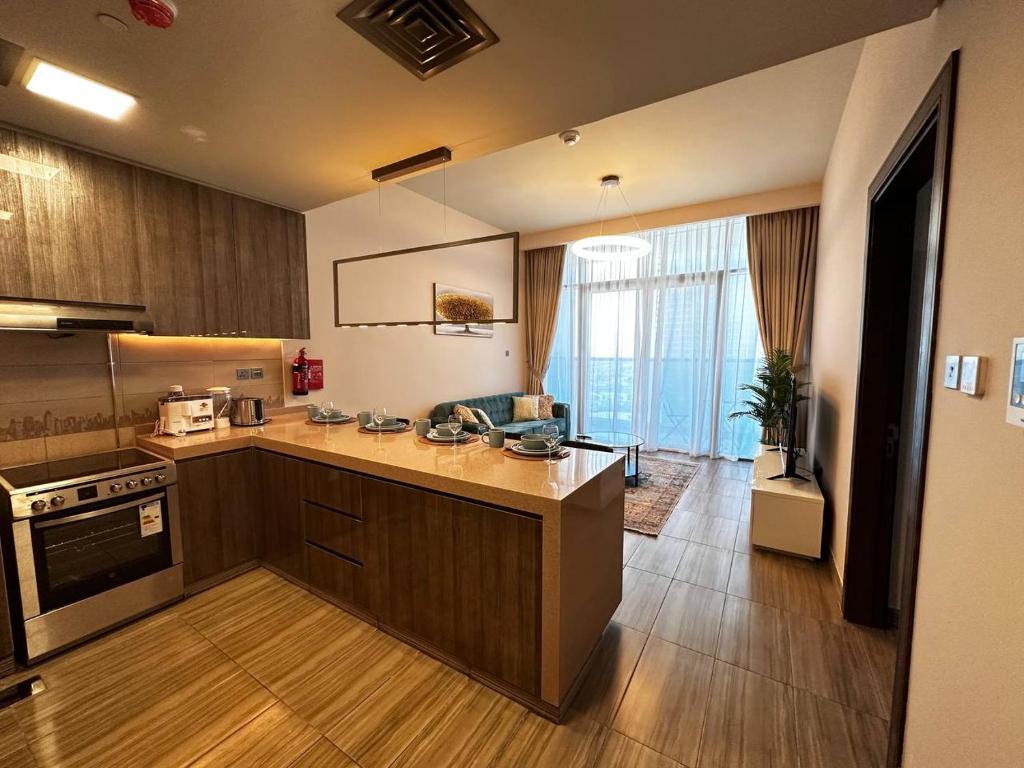 Brand New 1 Bedroom in Luxury MBL Residence in JLT