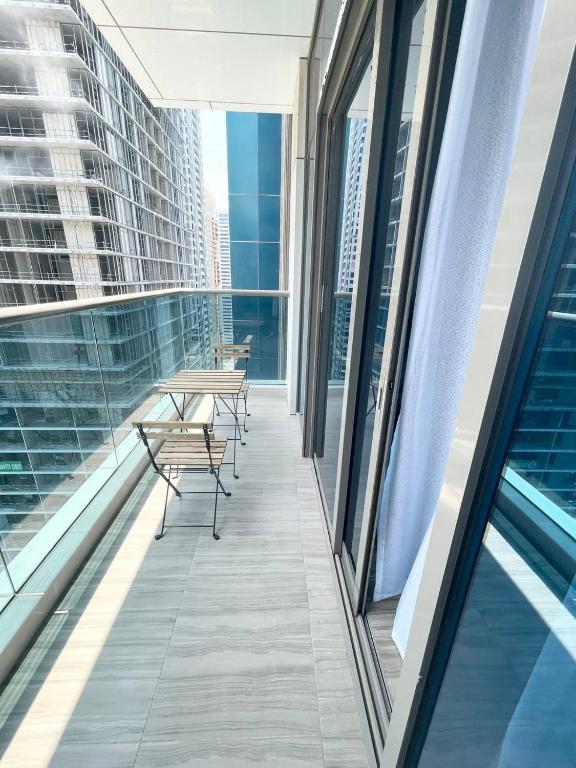 Brand New 1 Bedroom in Luxury MBL Residence in JLT