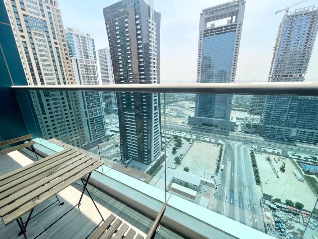 Brand New 1 Bedroom in Luxury MBL Residence in JLT