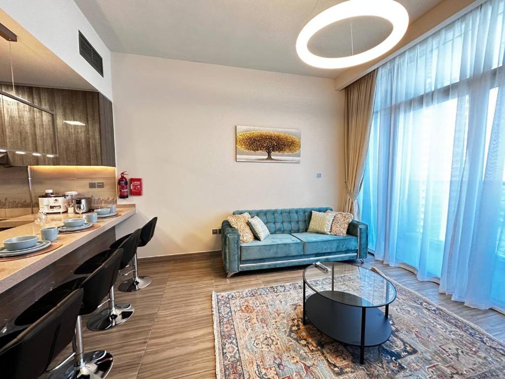 Brand New 1 Bedroom in Luxury MBL Residence in JLT