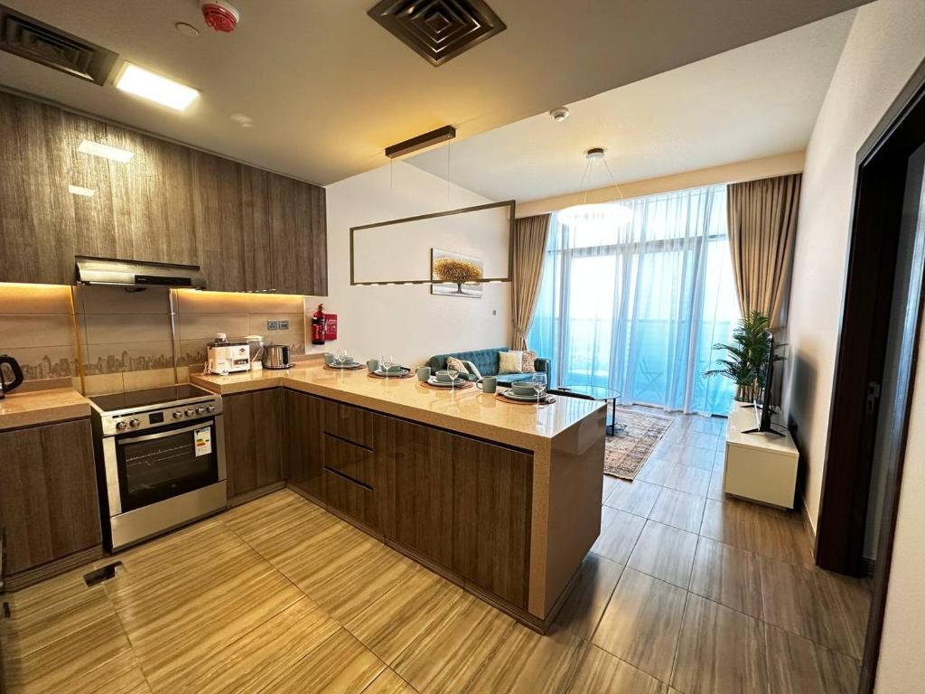 Brand New 1 Bedroom in Luxury MBL Residence in JLT