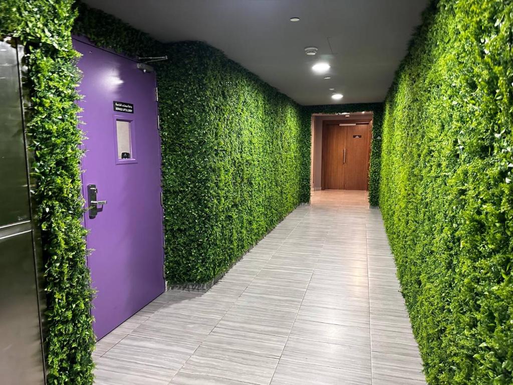 Brand New 1 Bedroom in Luxury MBL Residence in JLT