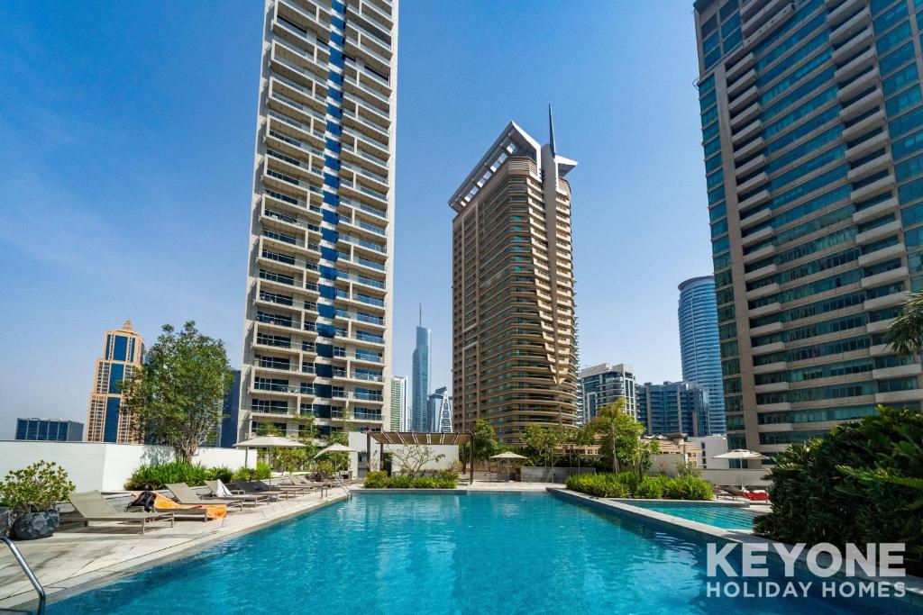 Vibrant Two Bedroom with Full Marina View