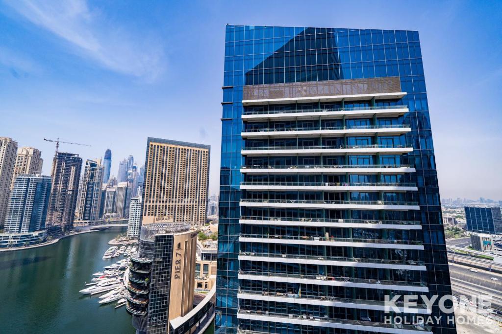 Vibrant Two Bedroom with Full Marina View