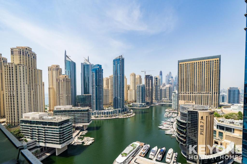 Vibrant Two Bedroom with Full Marina View