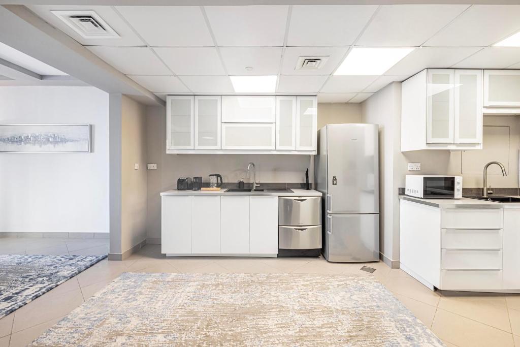 Daniels Sea View 2 BR in Murjan Dubai Marina