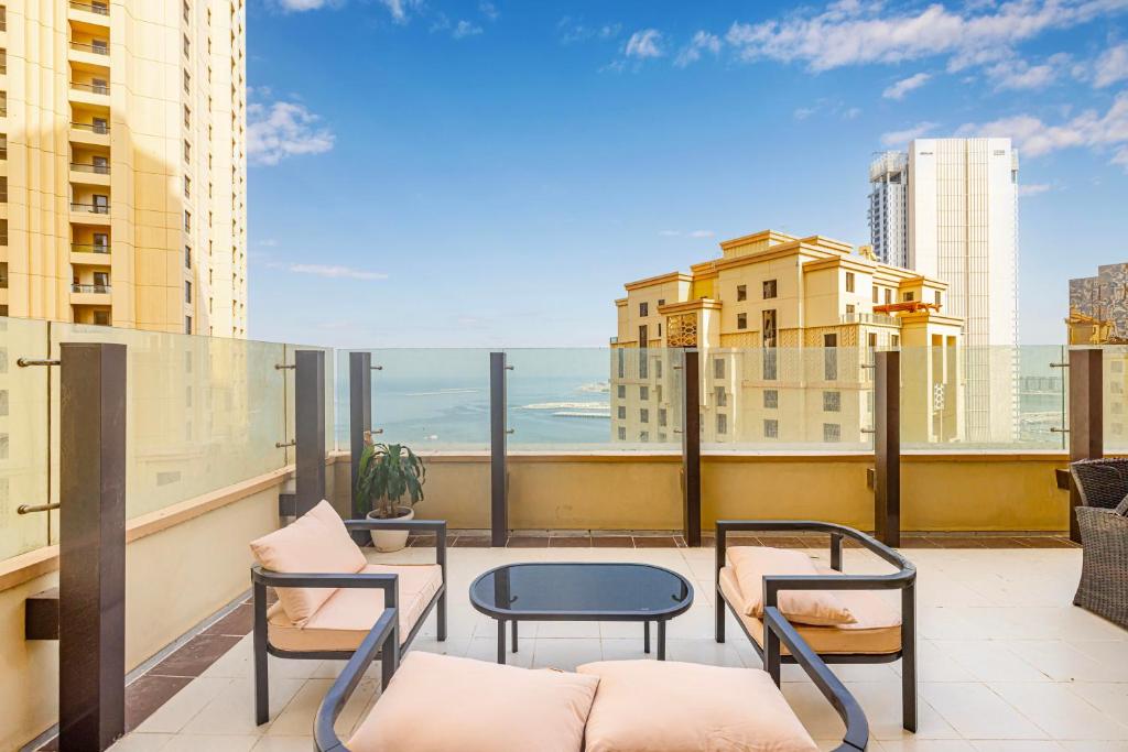 Daniels Sea View 2 BR in Murjan Dubai Marina