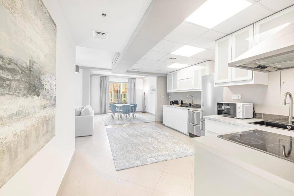 Daniels Sea View 2 BR in Murjan Dubai Marina