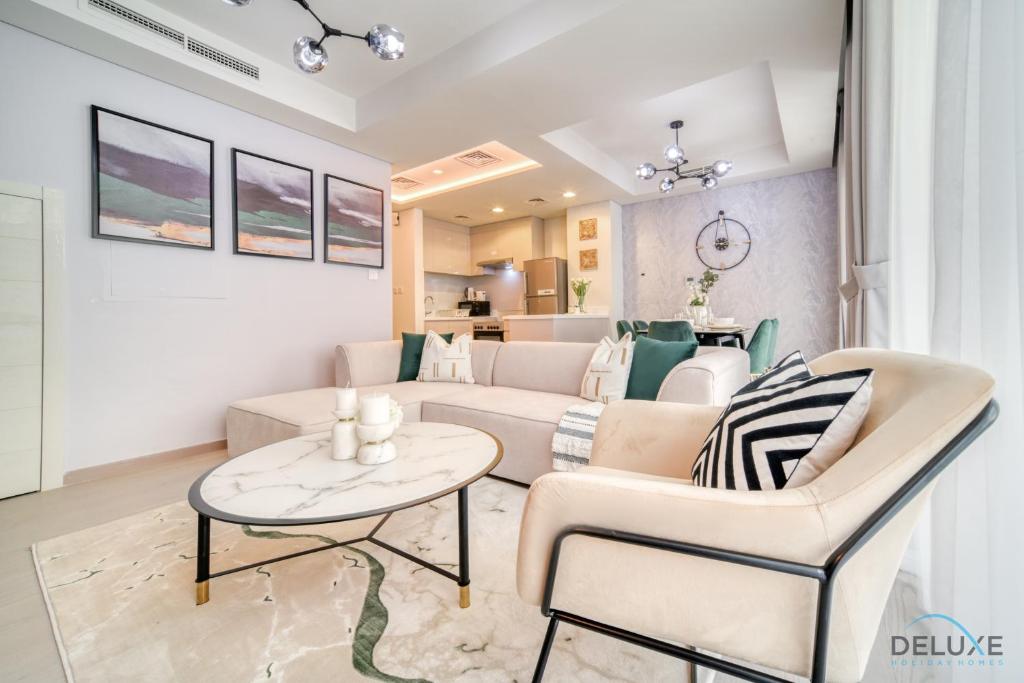 Magnificent 3BR Townhouse at DAMAC Hills 2, Dubailand by Deluxe Holiday Homes