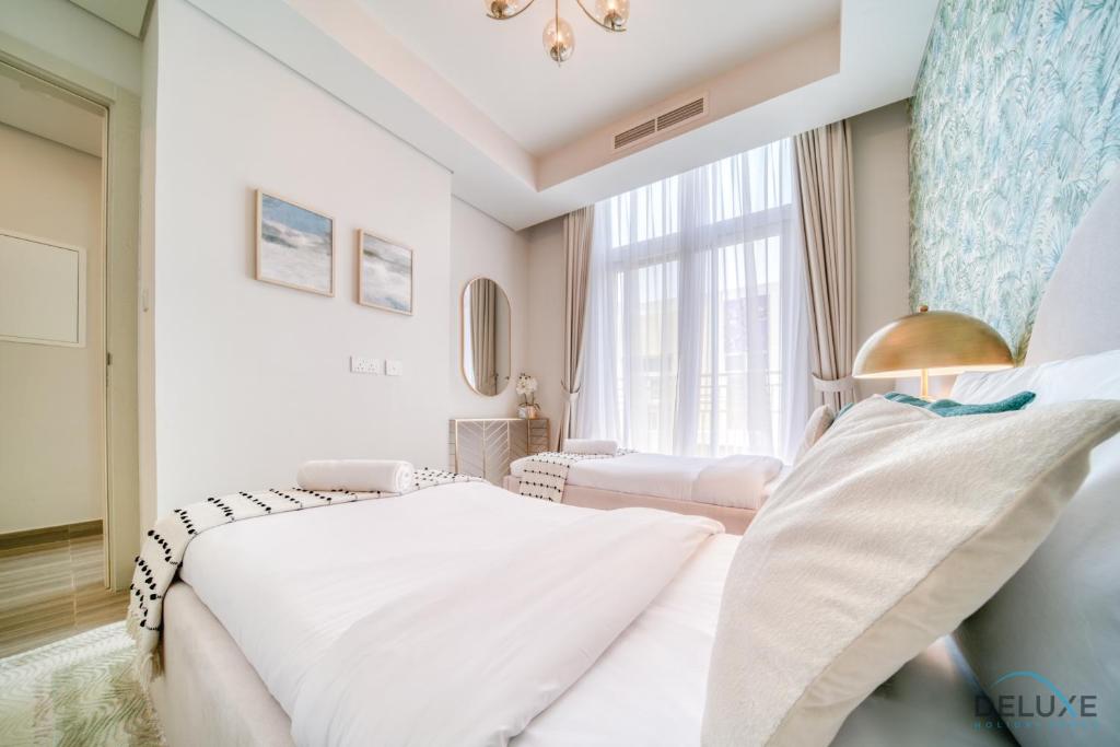 Magnificent 3BR Townhouse at DAMAC Hills 2, Dubailand by Deluxe Holiday Homes