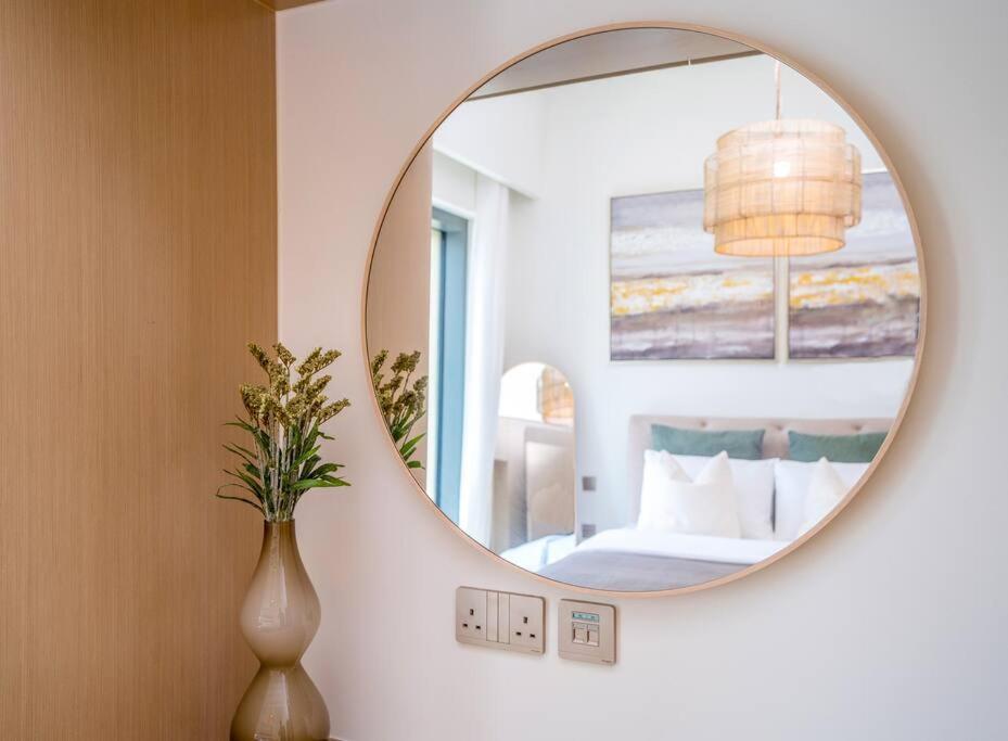 Furnished 1BR at Heart of Dubai Downtown