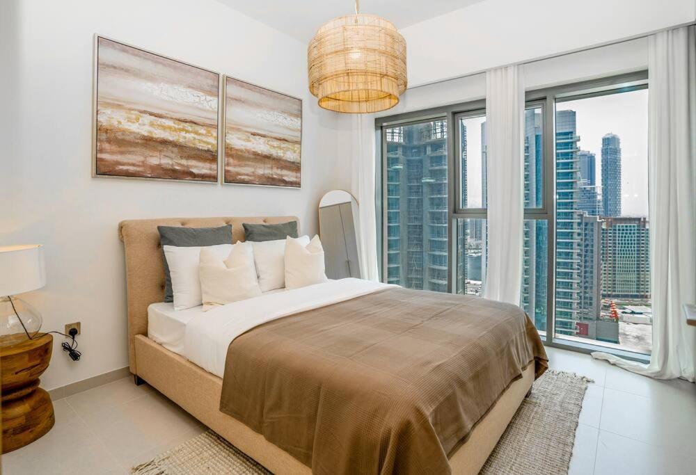 Furnished 1BR at Heart of Dubai Downtown