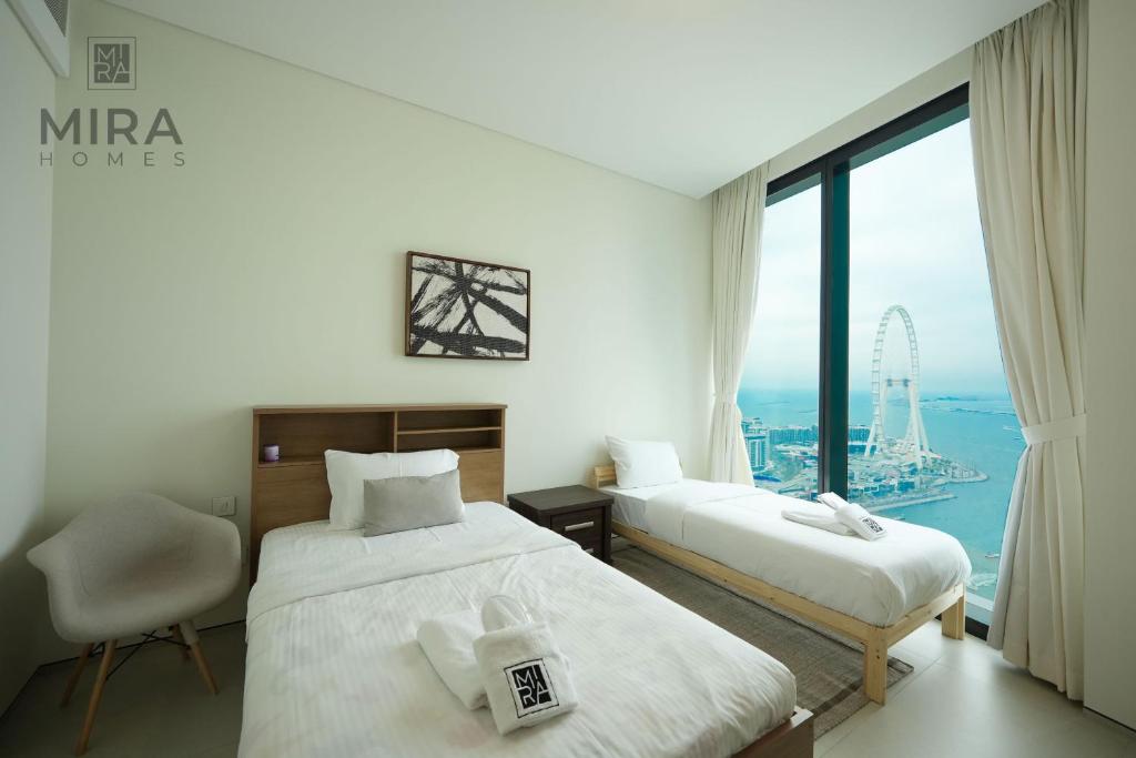 Serviced 2 bedroom with beach access