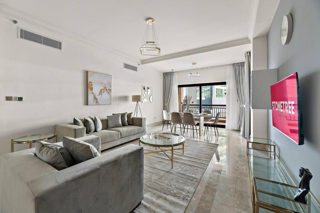 هتل استون تری - فیرمونت نورت 2 بی آر و ماید - بیچ کلاب اکسس - StoneTree - Fairmont North 2 BR & Maid - Beach Club Access