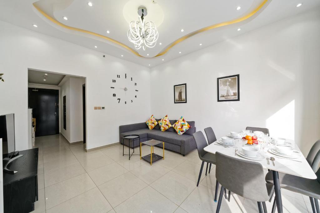 هتل اسپکتاکولار 2 بی آر این دبی مارینا 10 مین واک تو بیچ - Spectacular 2BR in Dubai Marina 10 min Walk2Beach