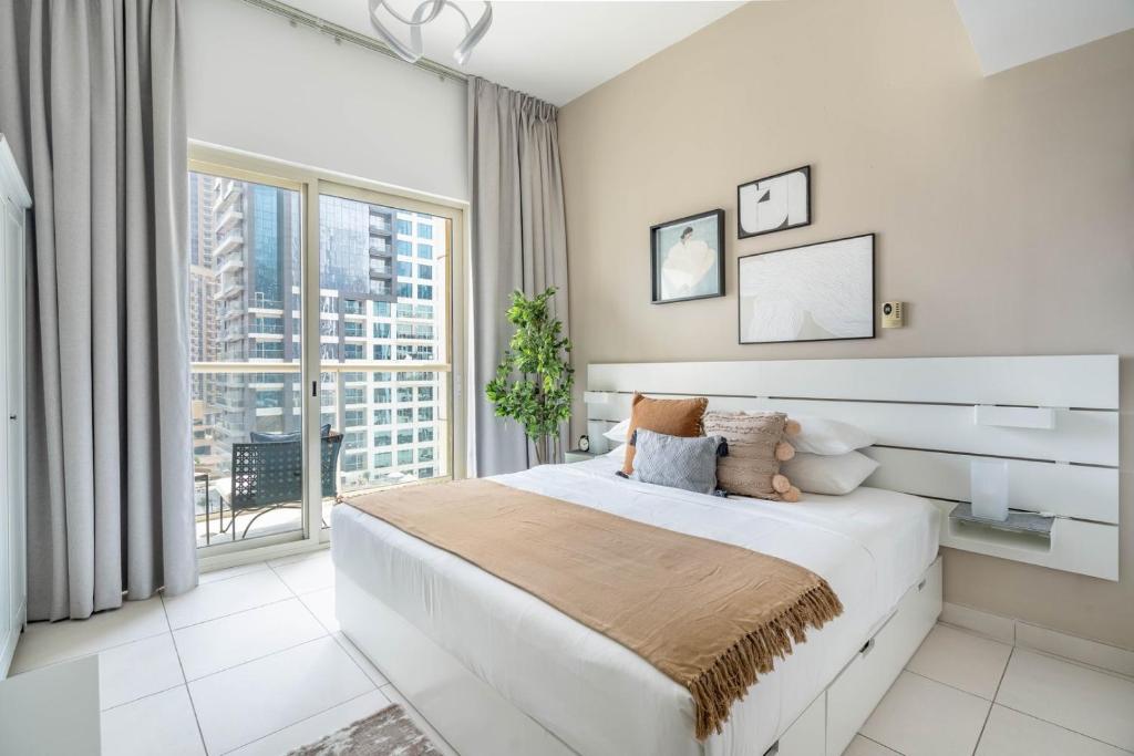 هتل گست ردی - سان شاین سیتی ویو این دبی مارینا - GuestReady - Sunshine City view in Dubai Marina