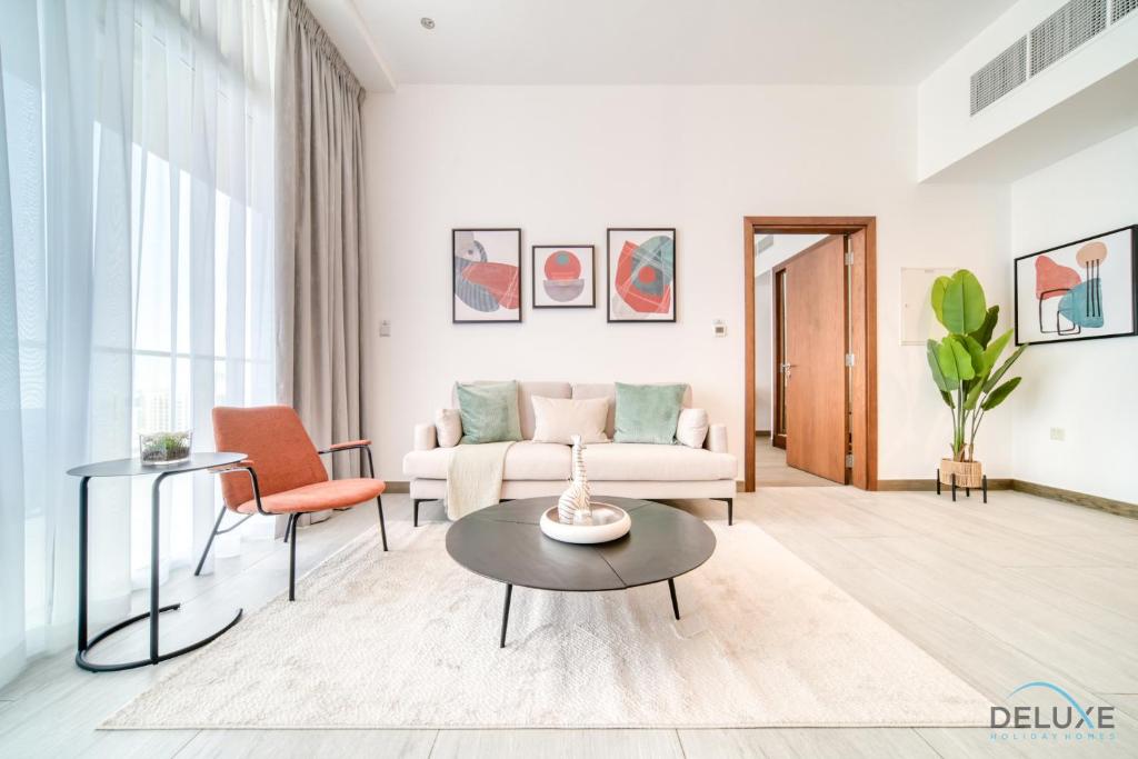 هتل سرین 1BR در همنید تاور جی وی سی بای دلاکس هالیدی هومز - Serene 1BR at Hameni Tower JVC by Deluxe Holiday Homes
