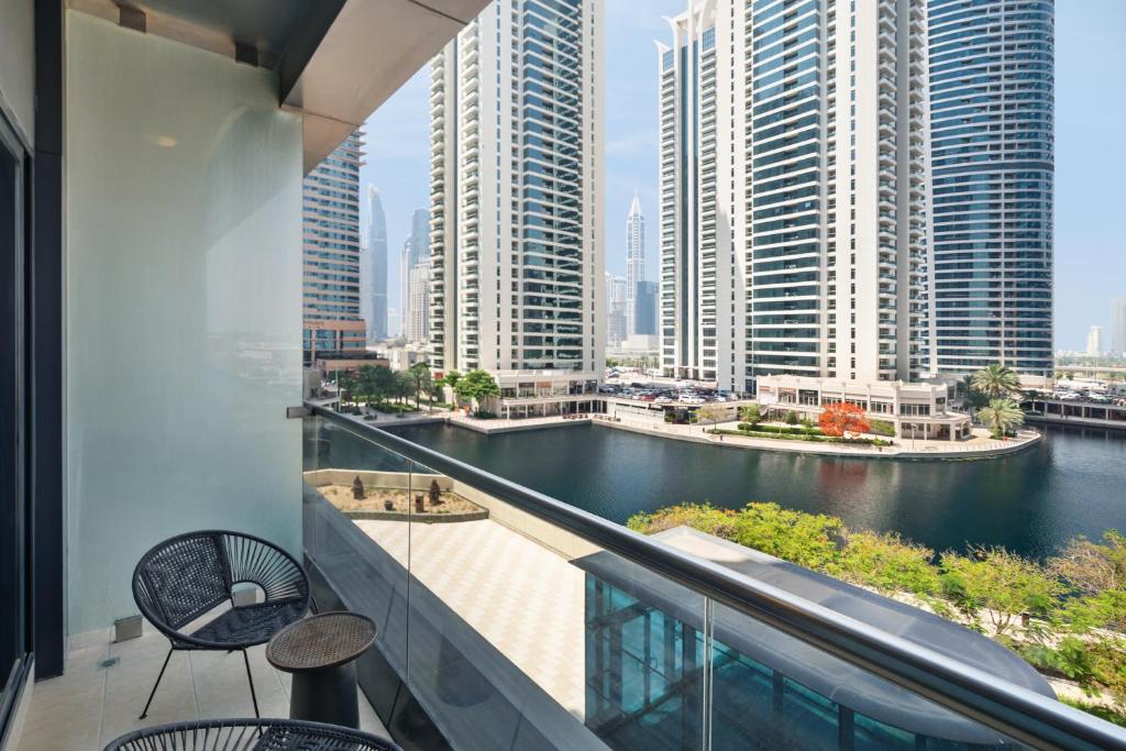 هتل فرنیشد استودیو فور رنت این گلدکست ویو، جی ال تی - Furnished Studio For Rent In Goldcrest Views, Jlt