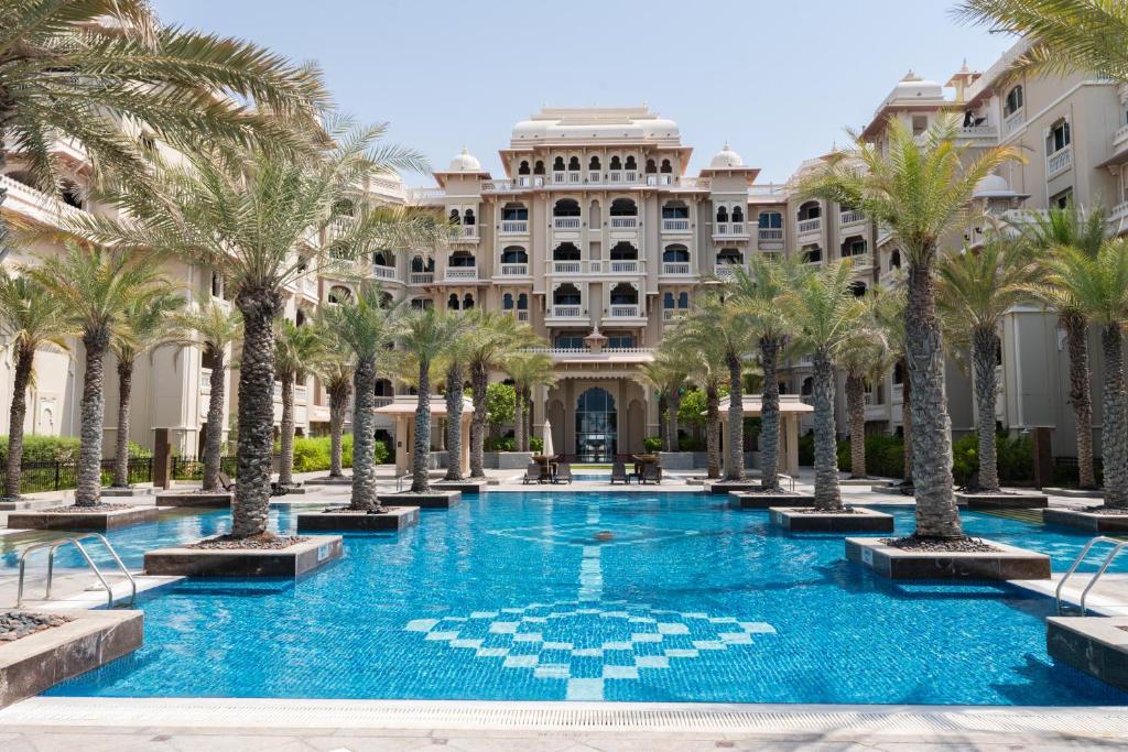 گراندور ریزورت آن پام آی کلوز تو زبیل هتل آی پرایوت بیچ اند پول - Grandeur Resort on Palm I Close to Zaabeel Hotel I Private Beach and Pool
