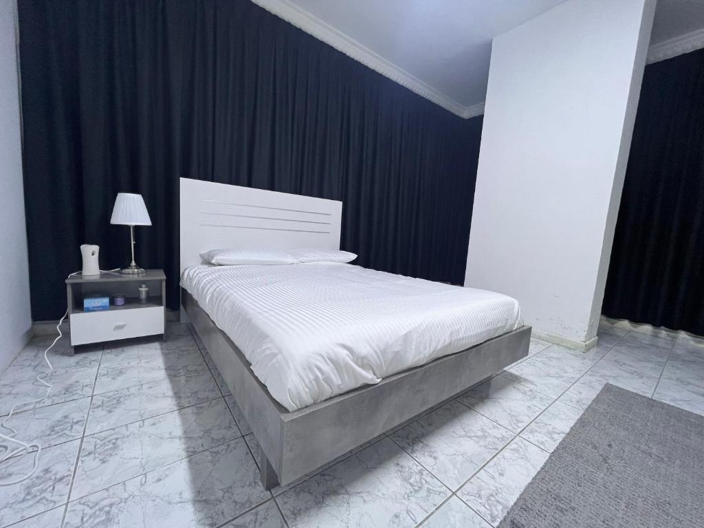 هتل دینار آپارتمانز Dinar apartments
