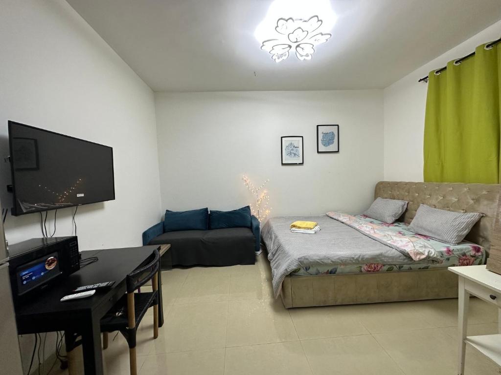 هتل خالدیه استودیو ویلا 6 اتاق 13 ابوظبی امارات متحده عربی - Khalidiya Studio Villa 6 Room 13 Abu Dhabi UAE
