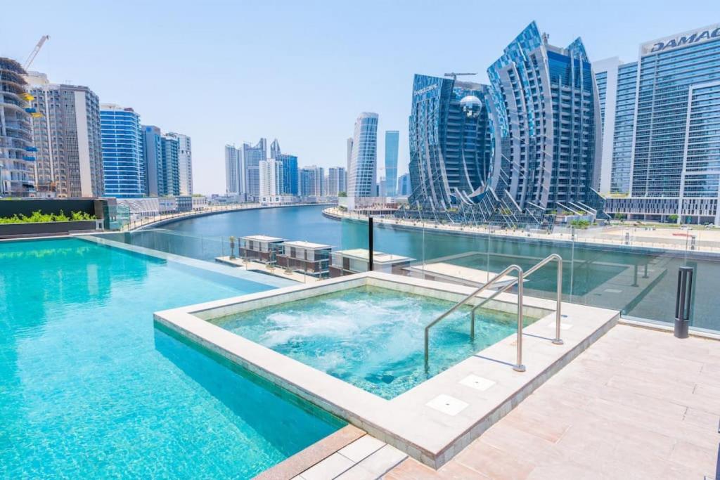 هتل آیکونیک !لاکسوریس 1 بد آپارتمان! - Iconic !Luxurious 1 Bed Apartment!