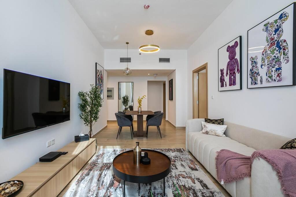 هتل نیو مدرن اند لاکچری 1 بی آر جی وی سی - New Modern & Luxury 1BR JVC