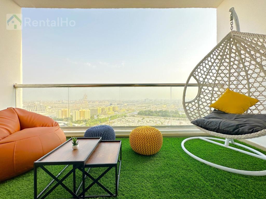 هتل لاکژری استاپ و/ بوهو دیزاین و سی ویو این مارینا - Luxury Stop w/ BoHo Design & Sea View in Marina