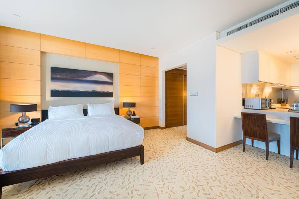 هتل آپولنت استودیو ات د آدرس دبی مال - Opulent Studio at The Address Dubai Mall