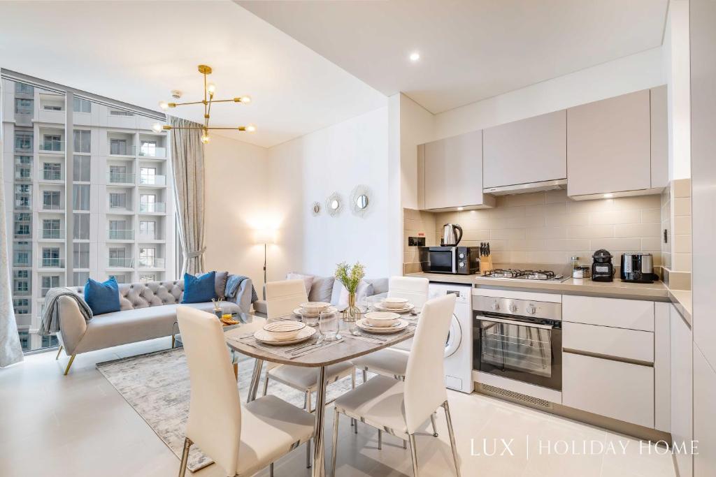 هتل لوکس ذ اکسکیوتیو صبها سوئیت ۲ - LUX The Executive Sobha Suite 2