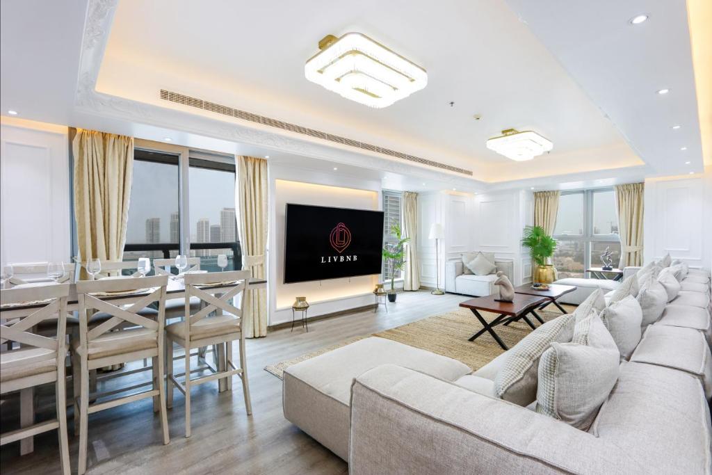 هتل لیوان بی ان بی سوئیت - مارینا فلت وید سی اند پالم ویوز - Livbnb Suite - Marina Flat with Sea and Palm Views
