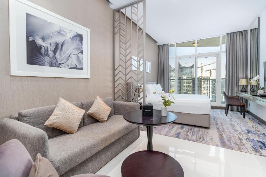 هتل وایت سیج - فنسى استودیو ویت مزمریزینگ کانال ویوز - White Sage - Fancy Studio With Mesmerizing Canal Views