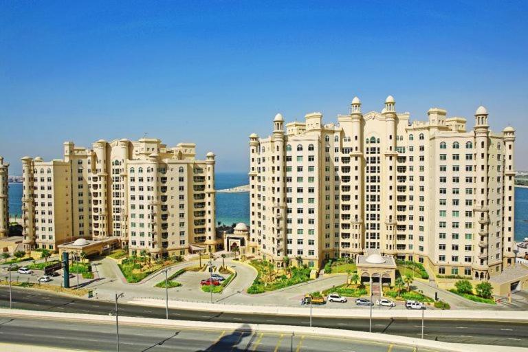 هتل رویت کلاب پالم جمیرا - Royal Club Palm Jumeira