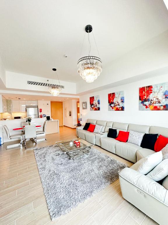 هتل سوفیستیکیتد 2BR این مایان وید گلف ویو 905 - Sophisticated 2BR in Mayan with Golf View 905