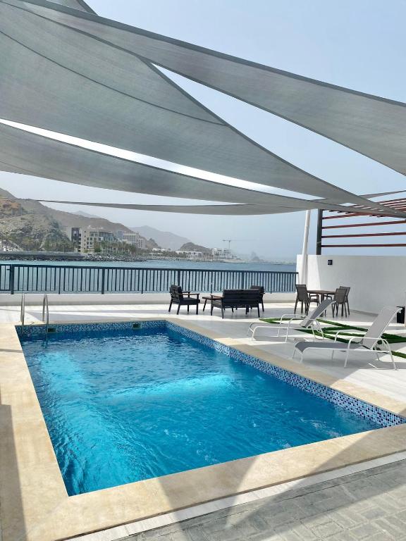 هتل ده پرل ویلا 5 بدرومز وید پُول سی اند ماونتین ویو The Pearl Villa 5 bedrooms with pool Sea and Mountain View