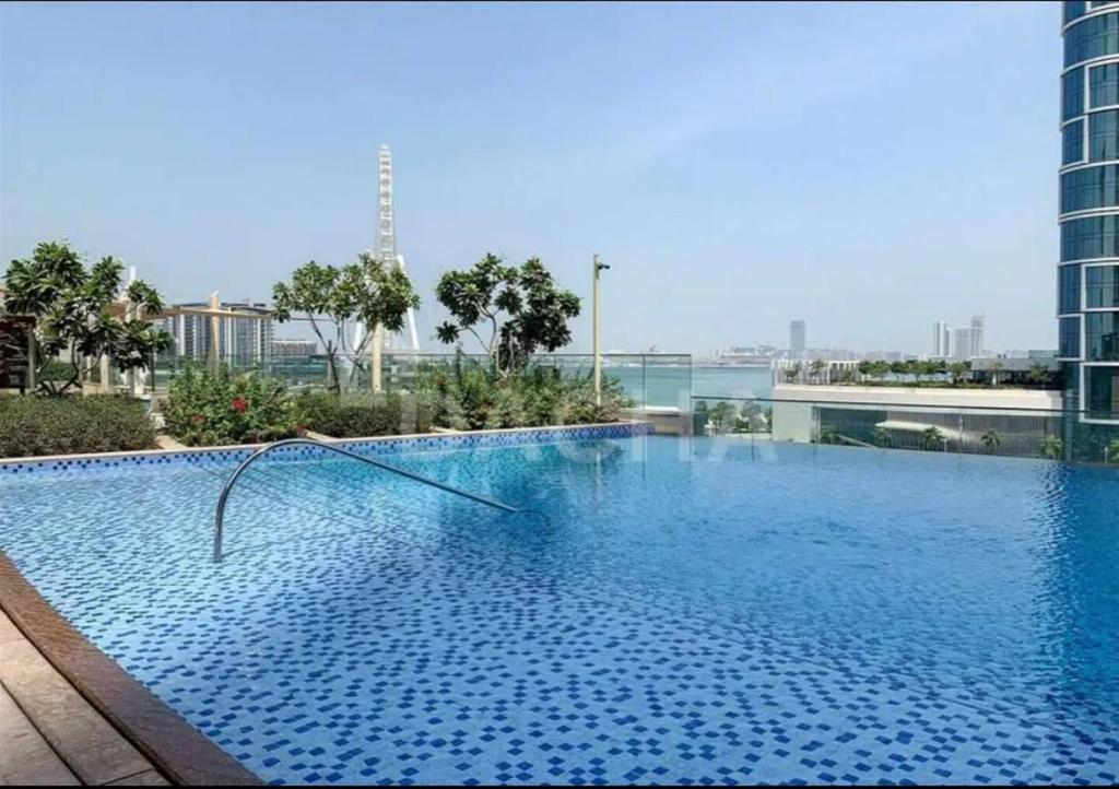 هتل لاکچری استیکیشن - 52 42 ایمر تاور A اند B - Luxury StayCation - 52 42 EMAAR Tower A and B