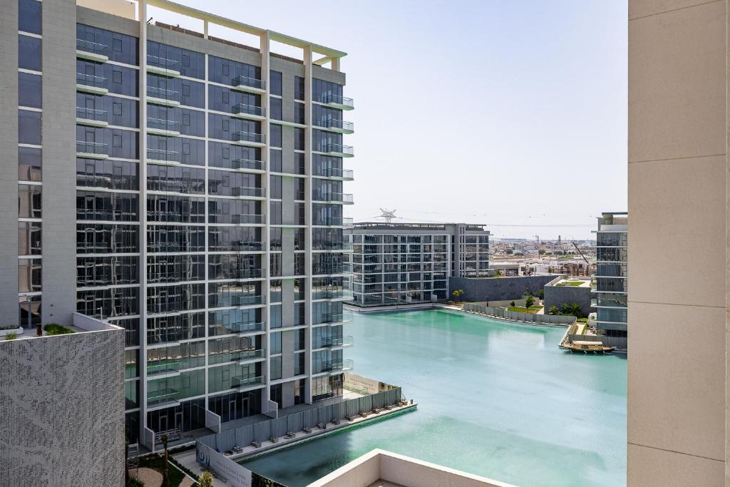 هتل فولی فرنیشد آی لاگونز ویو آی دیستریکت وان - Fully Furnished I Lagoons View I District One