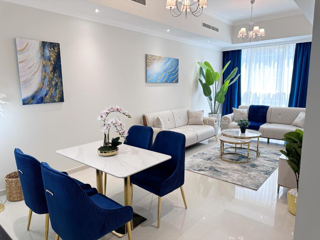 هتل دونیا تاور لاکچری اند 2 من واک تو دبی مال اند برج خلیفه - Dunya Tower Luxury and 2 min walk to Dubai Mall and Burj Khalifa