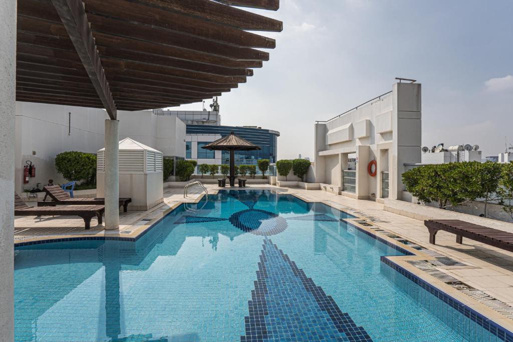 هتل های گستس - چیرفل آپت وید استانیگ ویوز این پورت سعید - HiGuests - Cheerful Apt With Stunning Views in Port Saeed