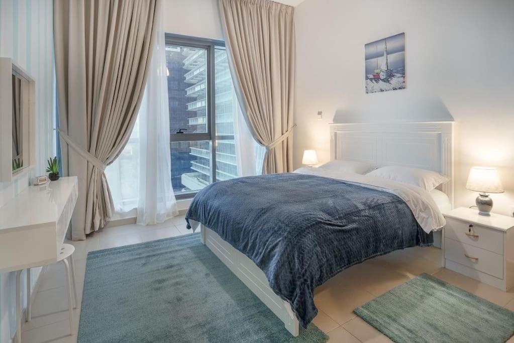 هتل اکسلنت ۲ بدروم بیچ فرانت (ساید ویو) - EXCELLENT 2 Bedroom Beach Front (Side View)