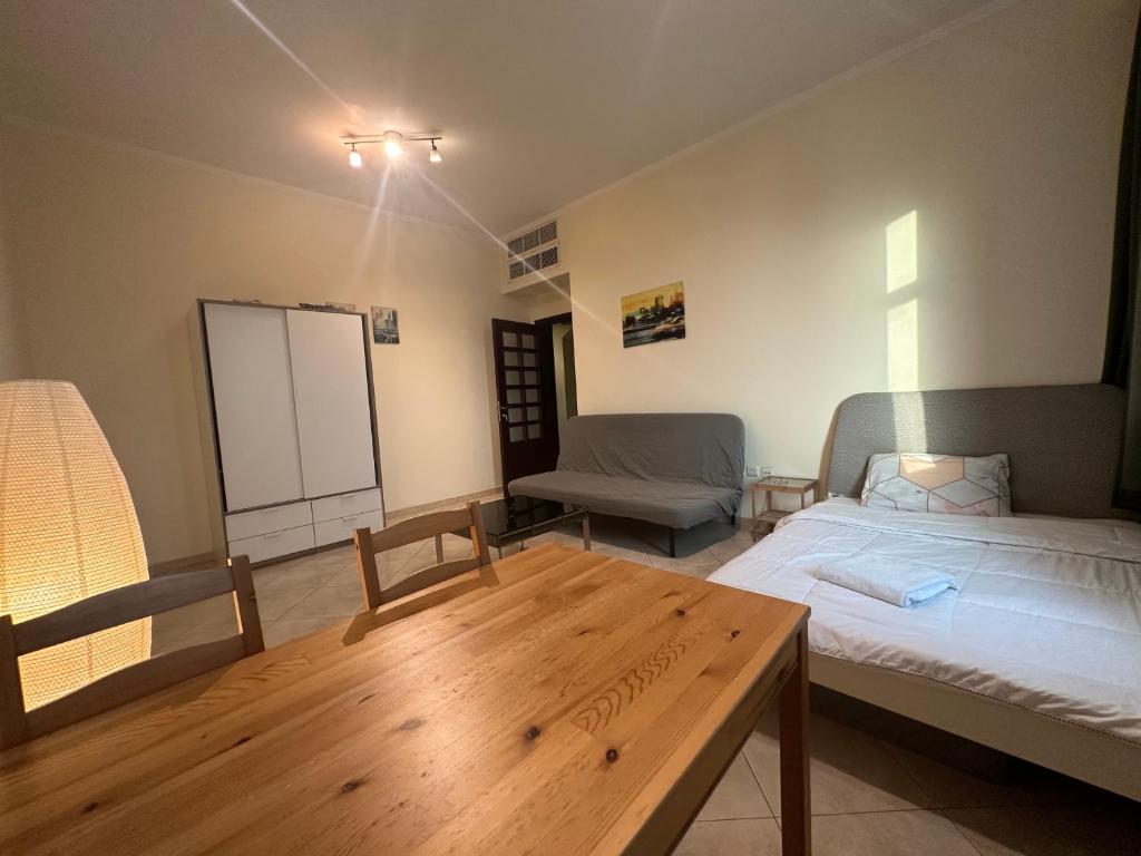 هتل پرایوت بیگ هال روم آپارت 1301 - Private Big Hall Room Apart 1301