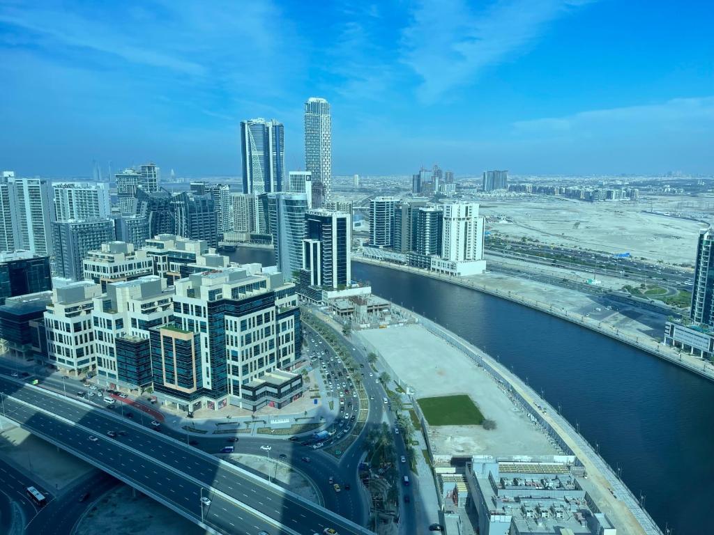 هتل کانال ویو، لوکسوریس استودیو این دبی داونتاون - Canal View, Luxurious Studio In Downtown Dubai