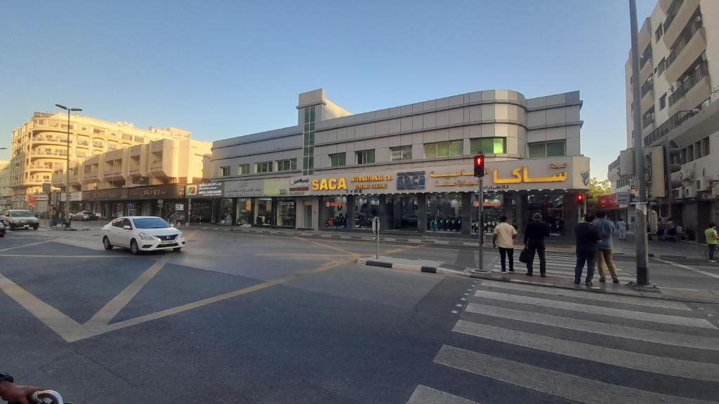 هتل کی ام بی دابل-بد روم ات یونین مترو - KMB Double-bed Room at union metro