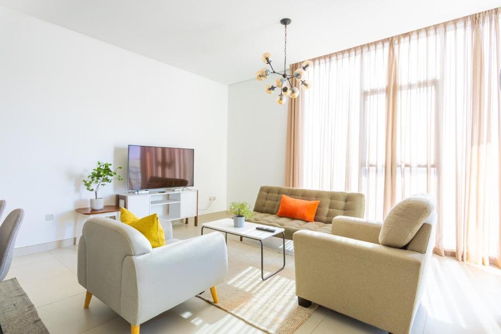 هتل نسما لاکژری استیز - کالرفول کاندو ویت واید سیتی ویوز فروم بالکنی - Nasma Luxury Stays - Colorful Condo With Wide City Views From Balcony