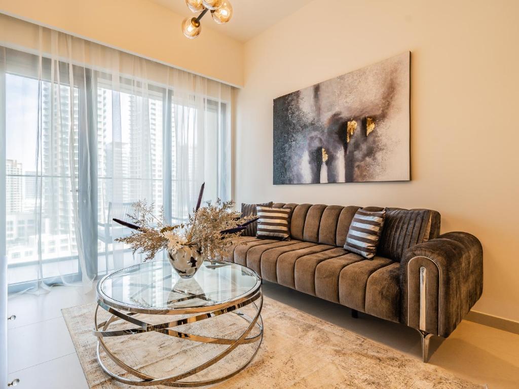 هتل بریلیانت 1بی آر در برج رویال - داونتاون دبی - Brilliant 1BR in Burj Royale - Downtown Dubai