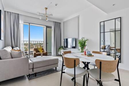 هتل سیلکهاوس فرنیشد وان بی دی آر این داونتاون نیو تاور - Silkhaus furnished 1BDR in Downtown new tower