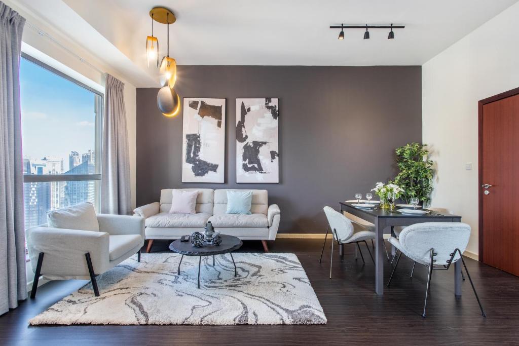 هتل آیکن کاسا لیوینگ - های فلور - لیک ویو - اپن بیچ اکسس - Icon Casa Living- High Floor-Lake View-Open Beach Access