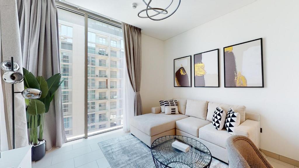 هتل پرایم استی - استایلش 1 بی آر این کریک ویستا ریزرو، ال میدان - Primestay - Stylish 1BR in Creek Vista Reserve, Al Meydan