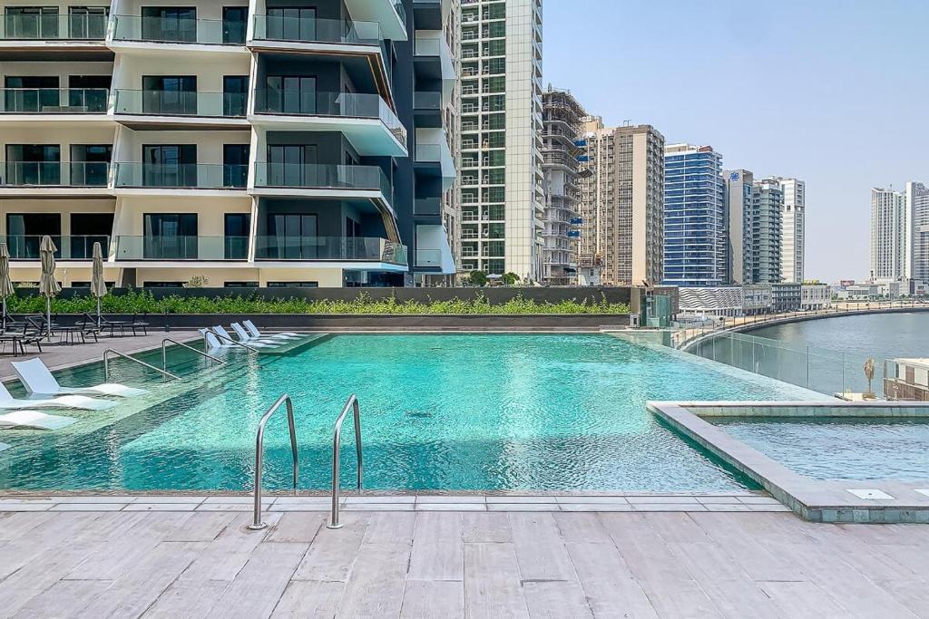 هتل فرانک پورتر - 15 نورتساید تاور 1 - Frank Porter - 15 Northside Tower 1